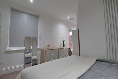 2 bed flat, Salters Road, Gosforth, Newcastle, NE34HN - Image 5